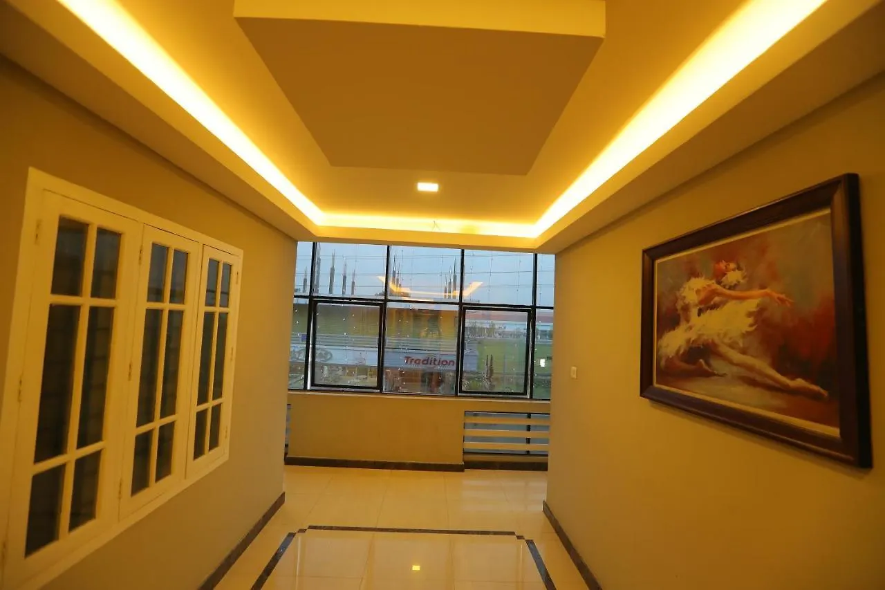 Sapphire Inn Nedumbassery