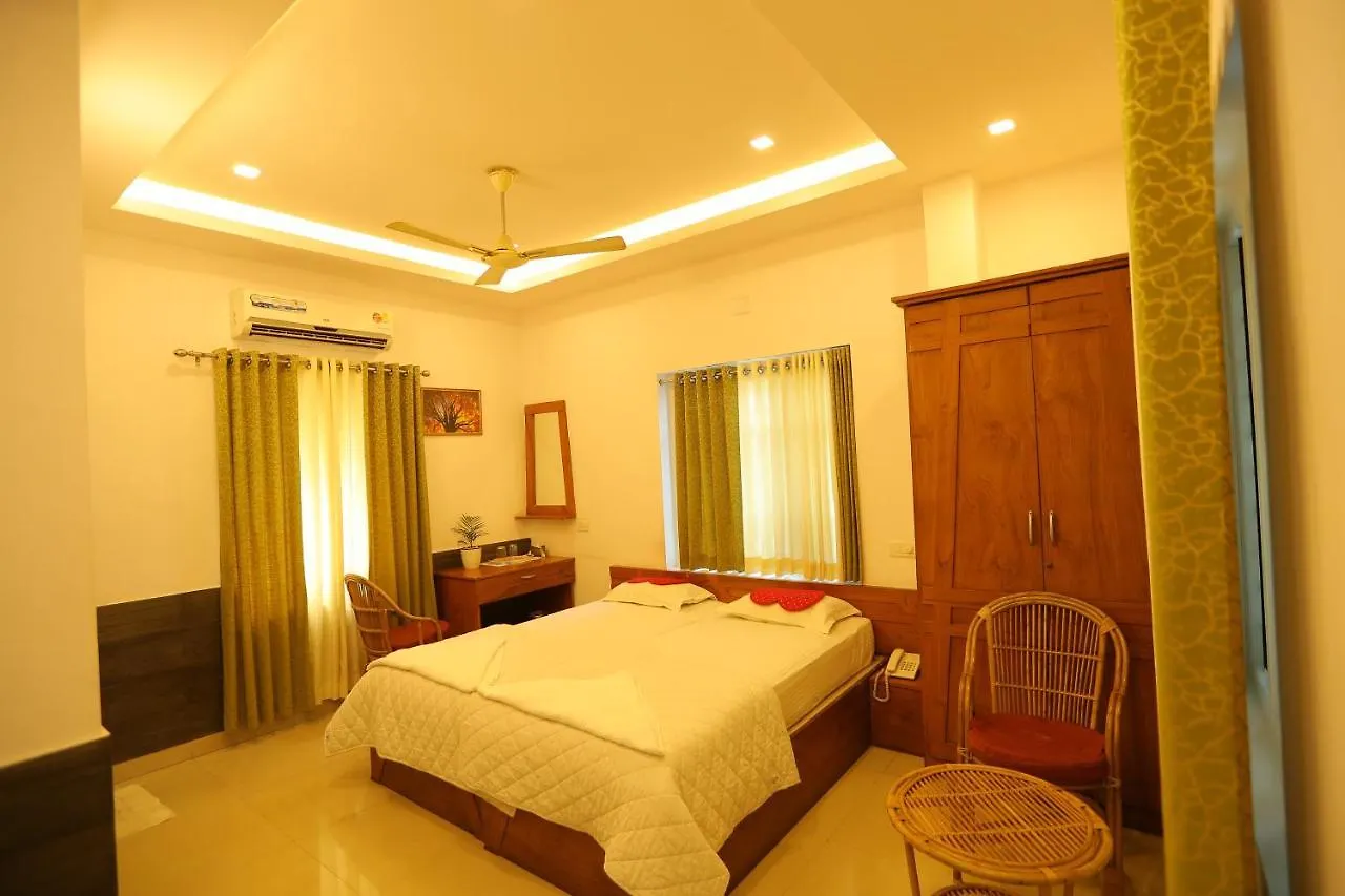 Sapphire Inn Nedumbassery Hotel